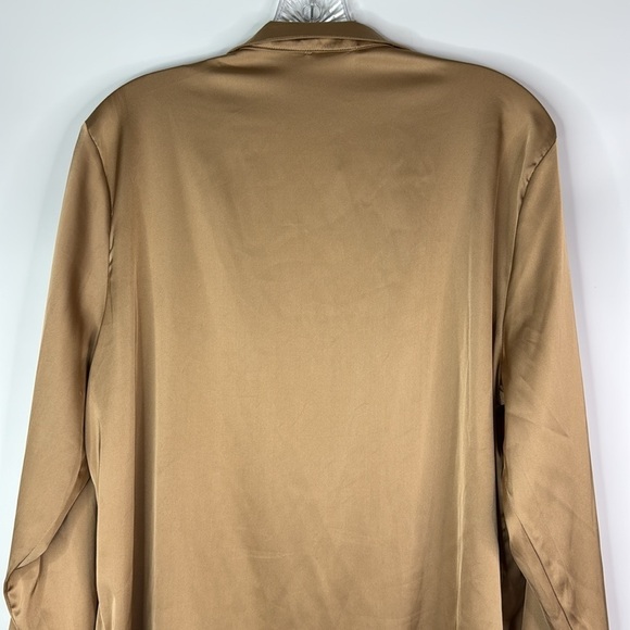 Mable Gold Long Sleeve Button Down Shirt Size Medium NWT - Picture 5 of 10